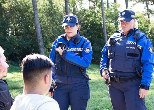 Politi rykker massivt ud til Kastrup Lufthavn